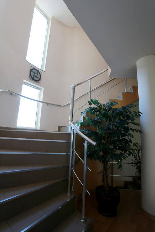Acropolis Hotel Pazardzsik Kültér fotó